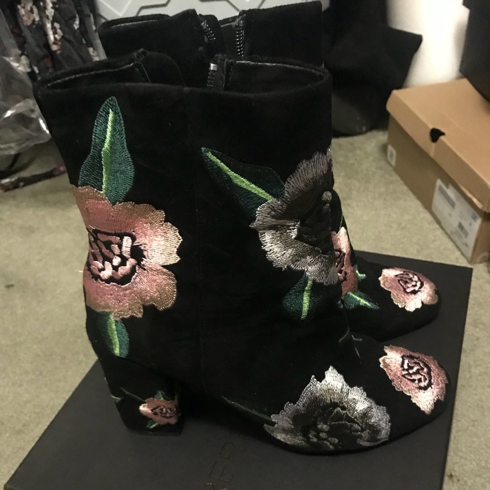 Rebecca Minkoff 100% real leather boots